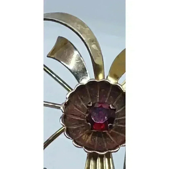 RARE Vintage Harry Iskin 12K Gold Filled Cherry Red Rhinestone Flower Brooch 40s - Picture 8 of 12